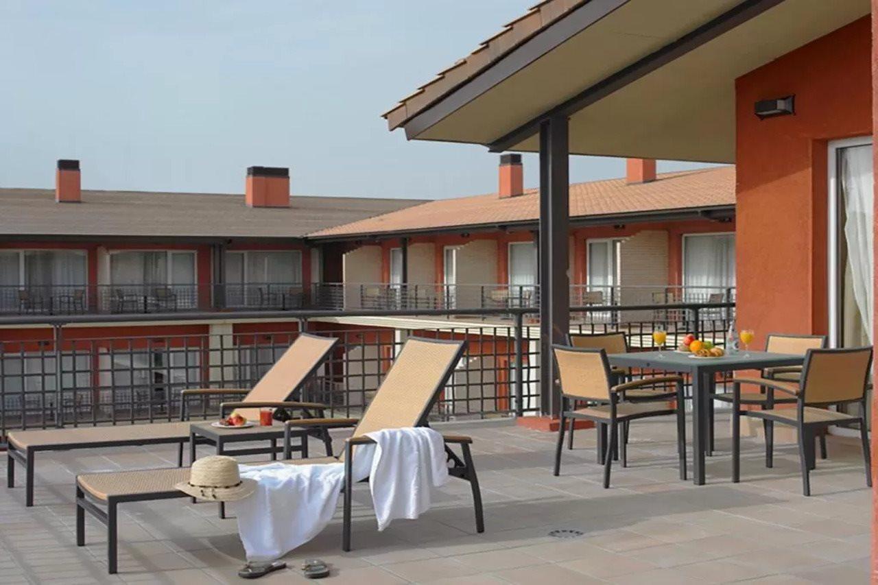 Hotel Isla De La Garena Alcalá de Henares Chambre photo