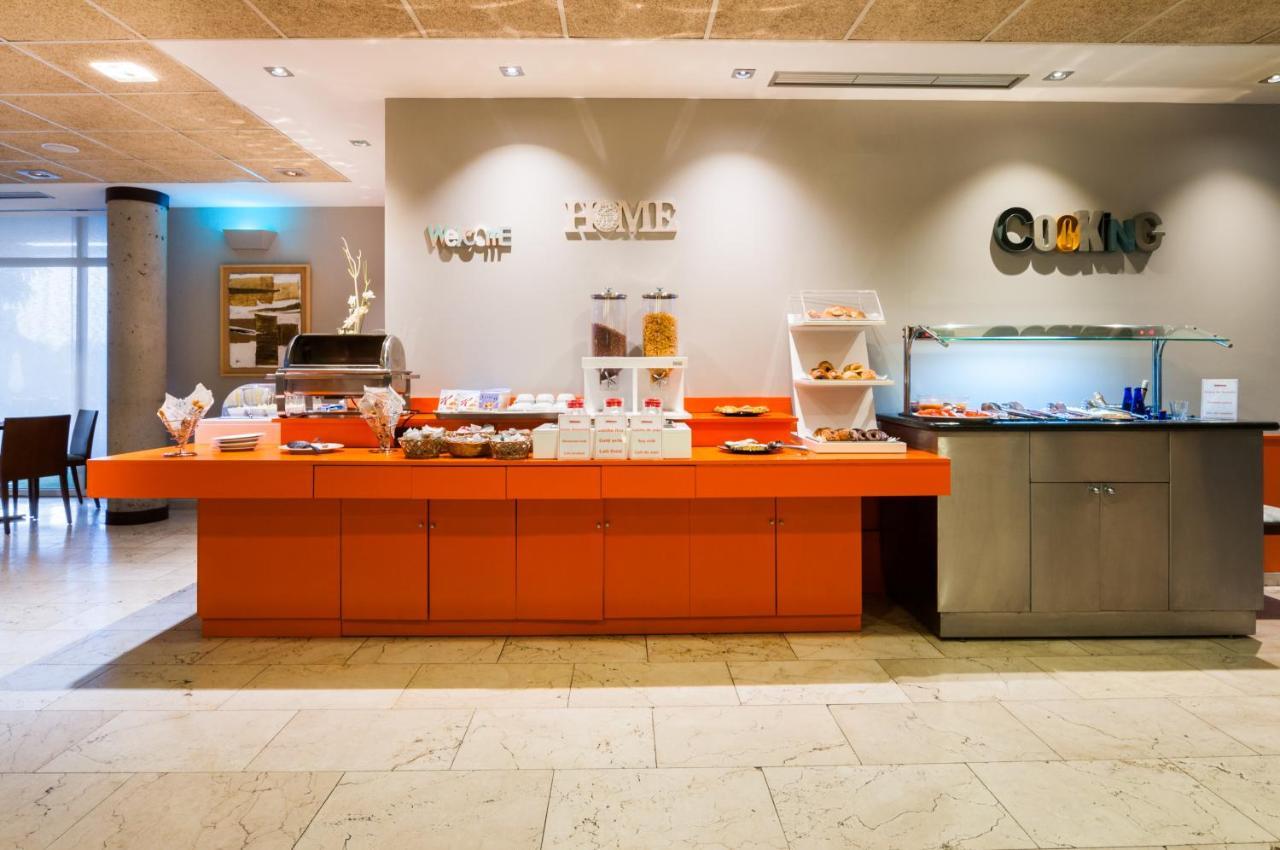 Hotel Isla De La Garena Alcalá de Henares Extérieur photo