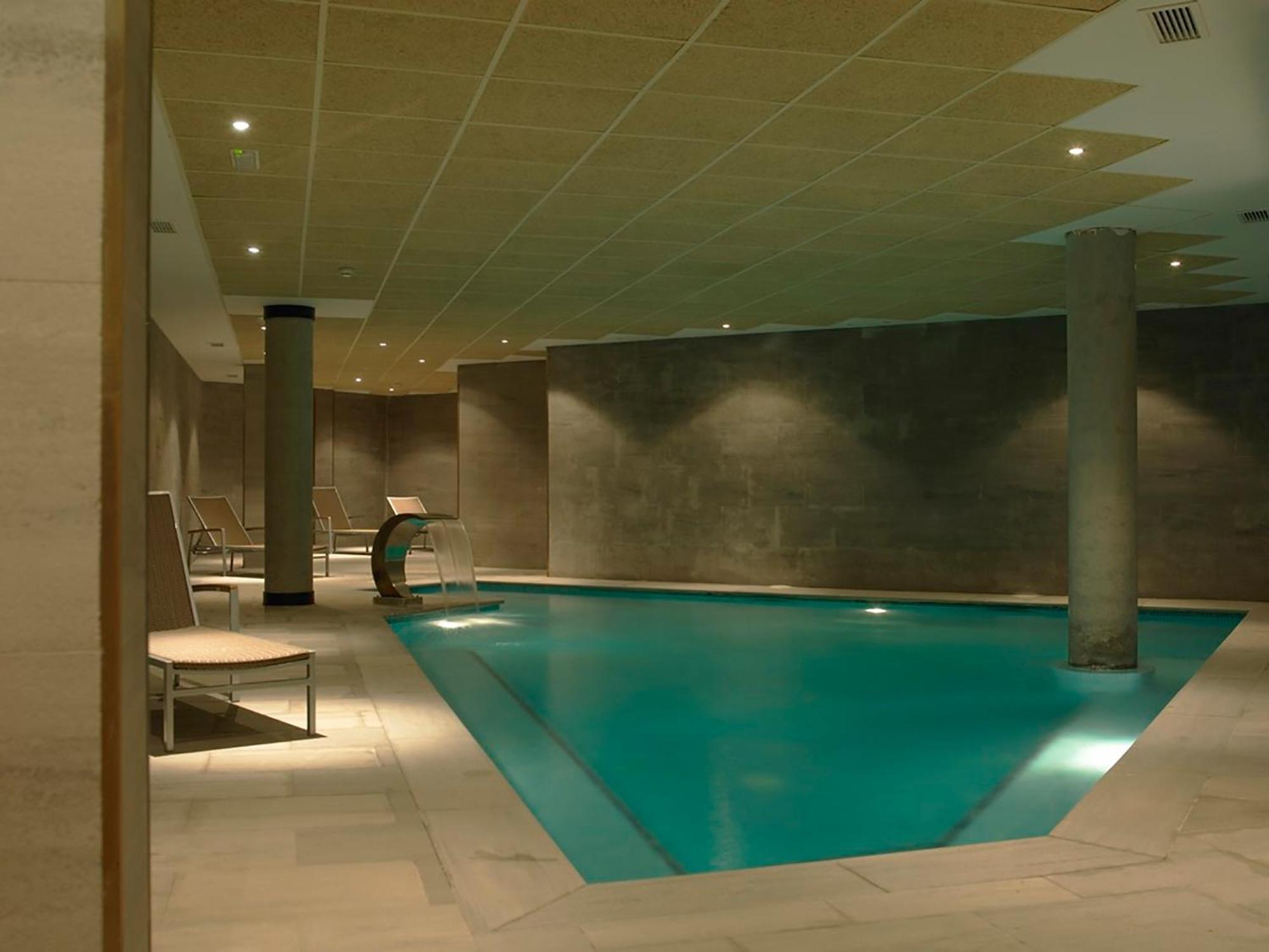 Hotel Isla De La Garena Alcalá de Henares Extérieur photo