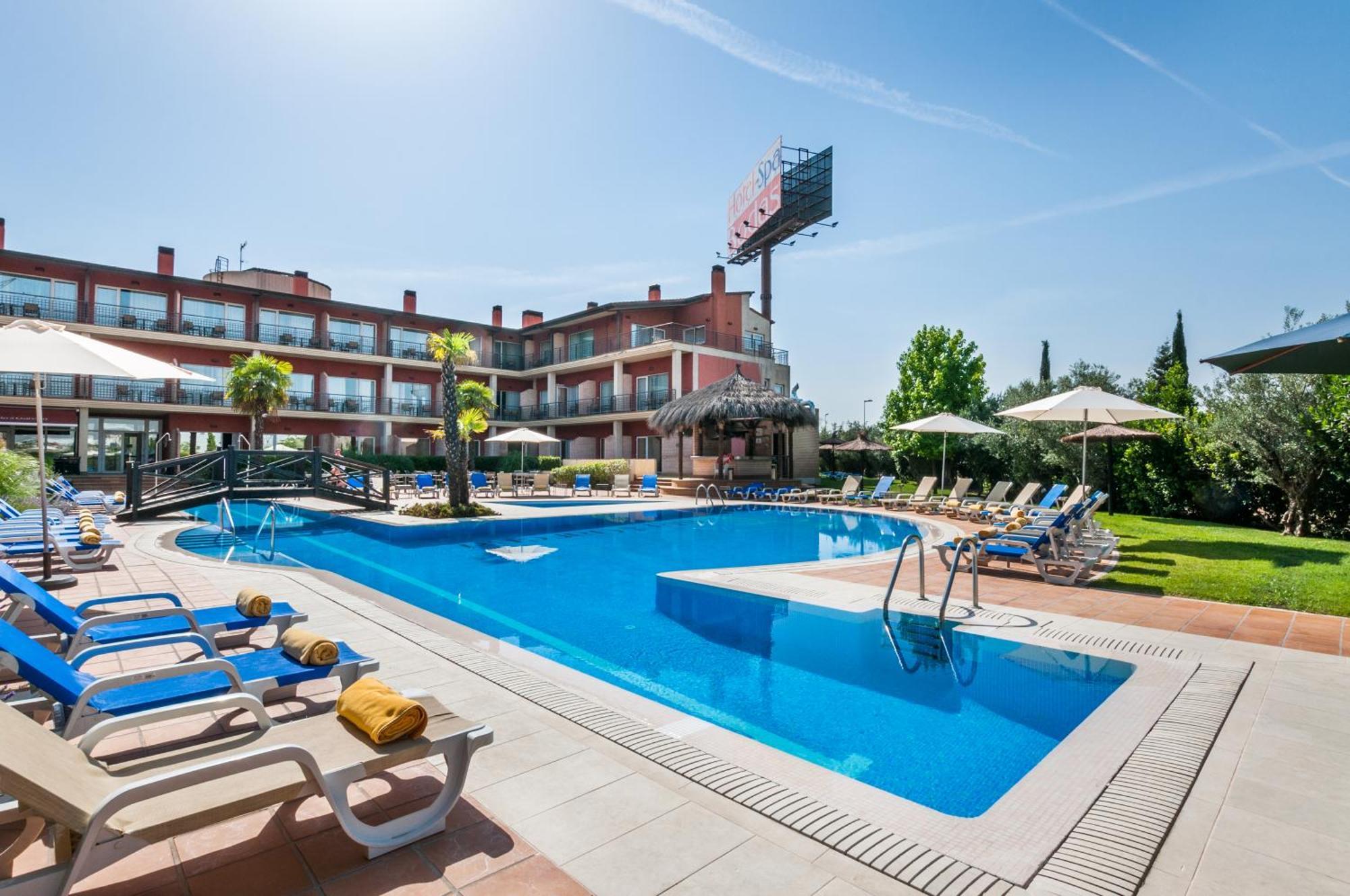 Hotel Isla De La Garena Alcalá de Henares Extérieur photo