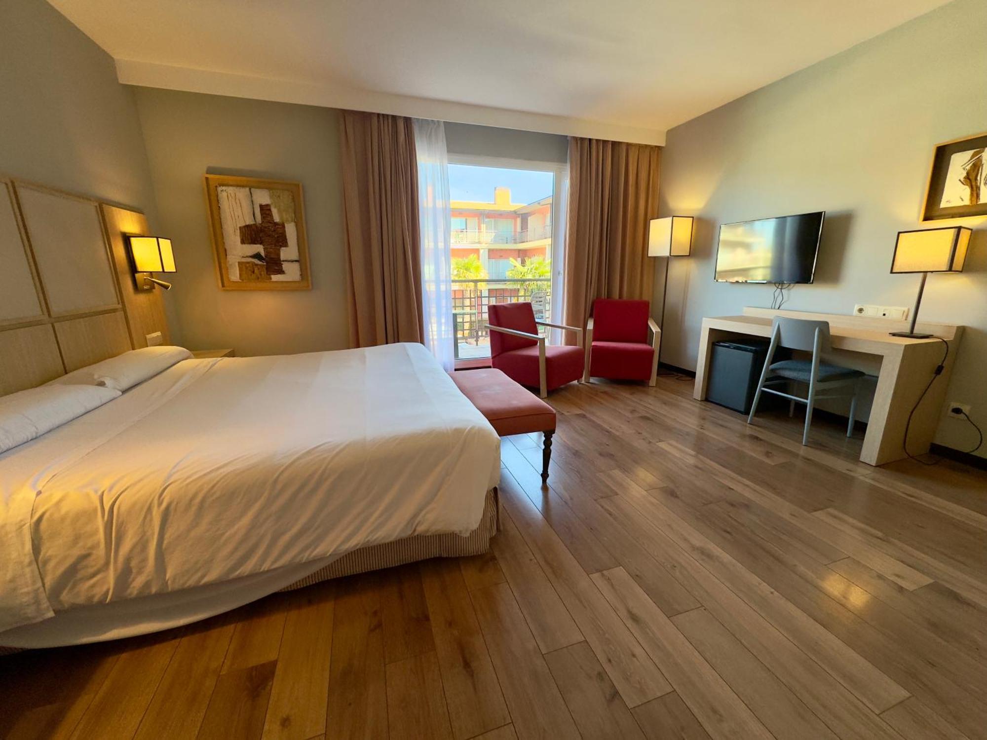 Hotel Isla De La Garena Alcalá de Henares Extérieur photo