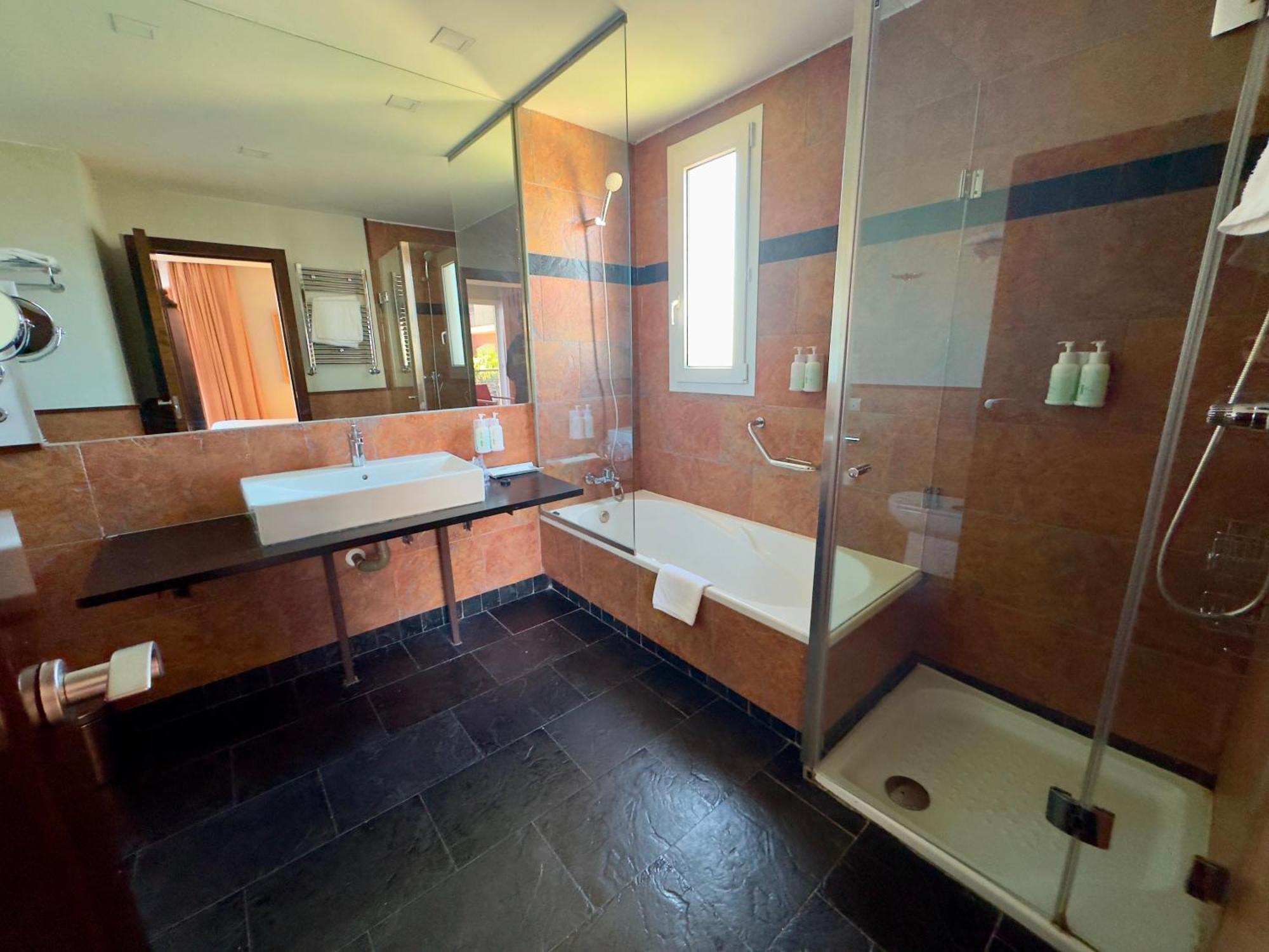 Hotel Isla De La Garena Alcalá de Henares Extérieur photo
